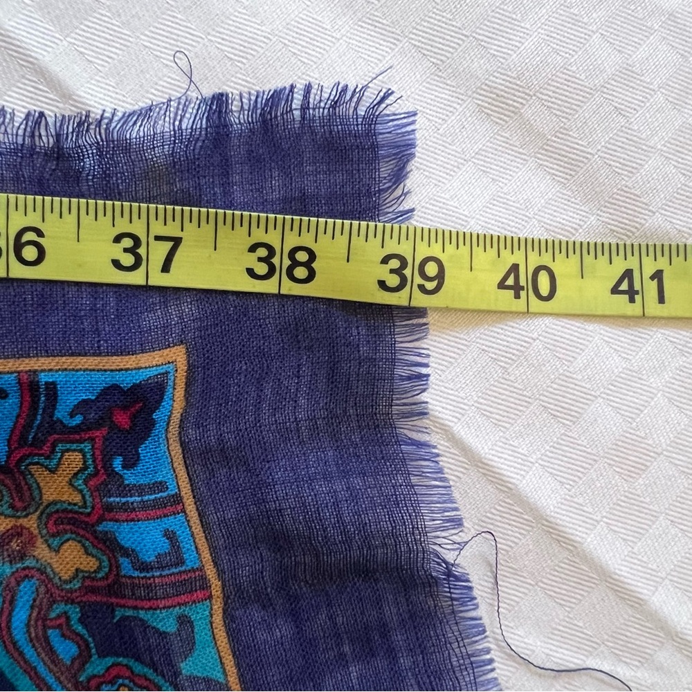 Vintage Ginnie Johansen Wool Scarf with Paisley Design 1986 - Picture 12 of 13